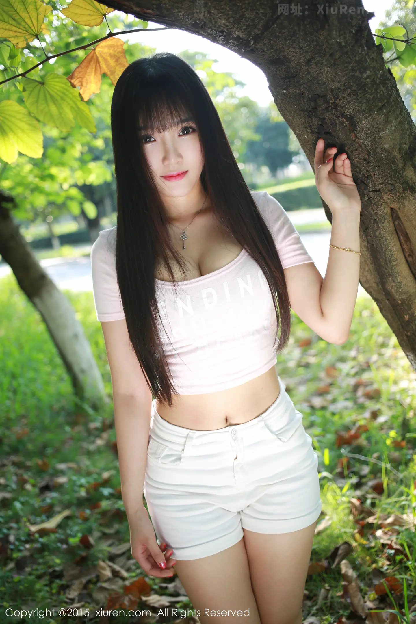 图片[6]-[XiuRen秀人网]VOL.345 内地嫩模夏瑶baby白色紧身上衣秀完美身材豪乳诱惑写真42P-秀人网官方网站